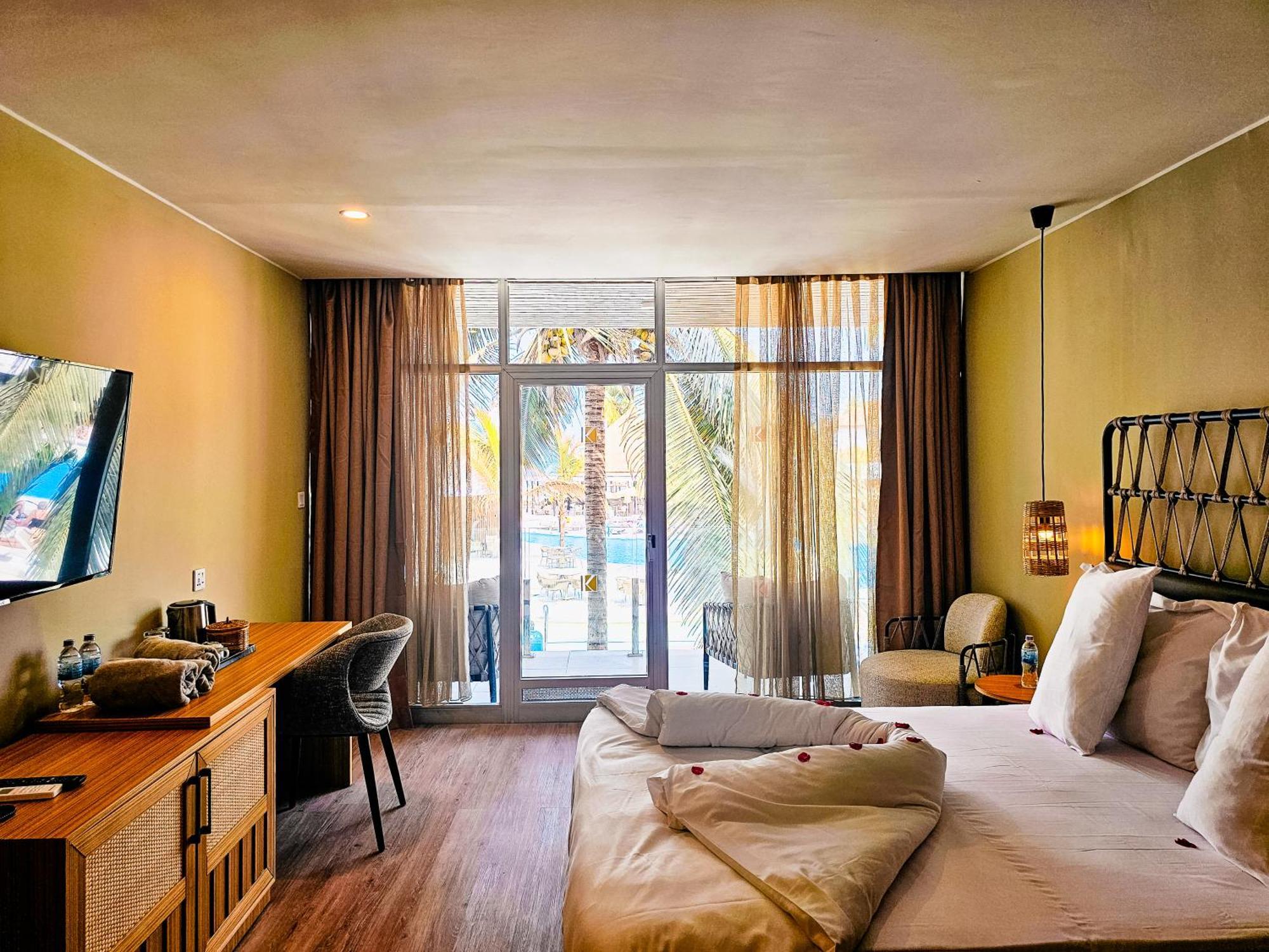 Kombo Beach Resort Serrekunda Dış mekan fotoğraf