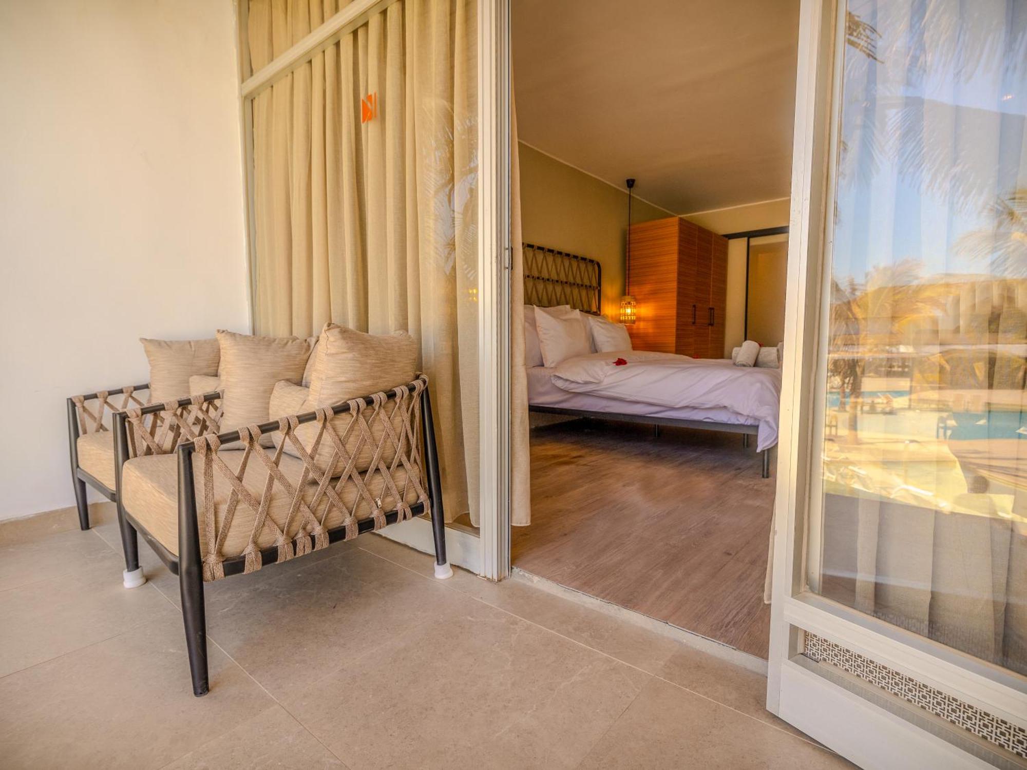 Kombo Beach Resort Serrekunda Dış mekan fotoğraf
