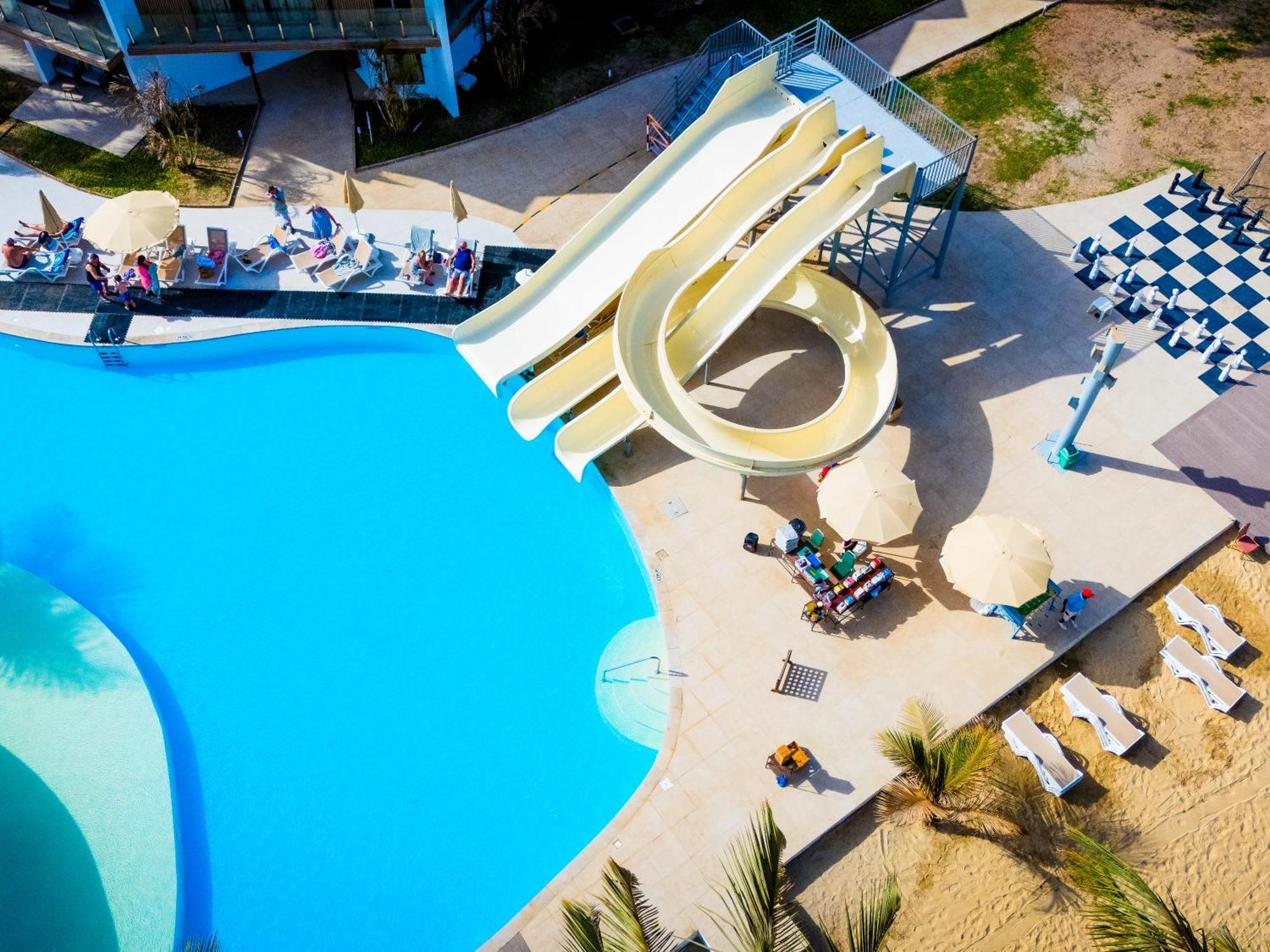 Kombo Beach Resort Serrekunda Dış mekan fotoğraf