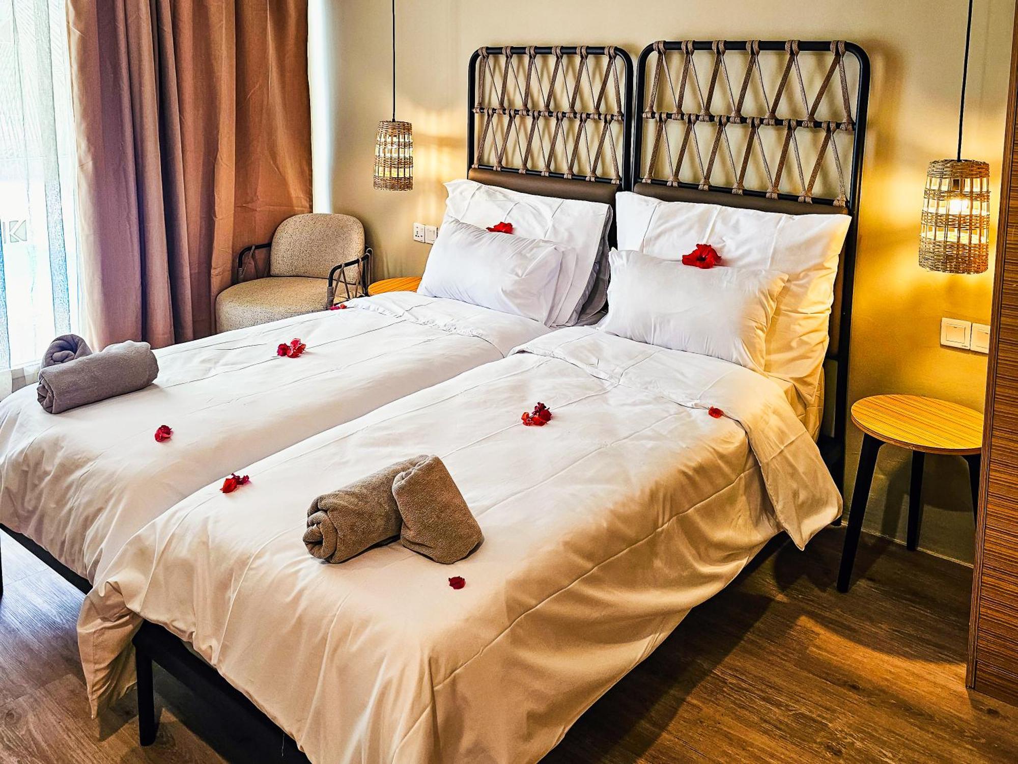 Kombo Beach Resort Serrekunda Dış mekan fotoğraf