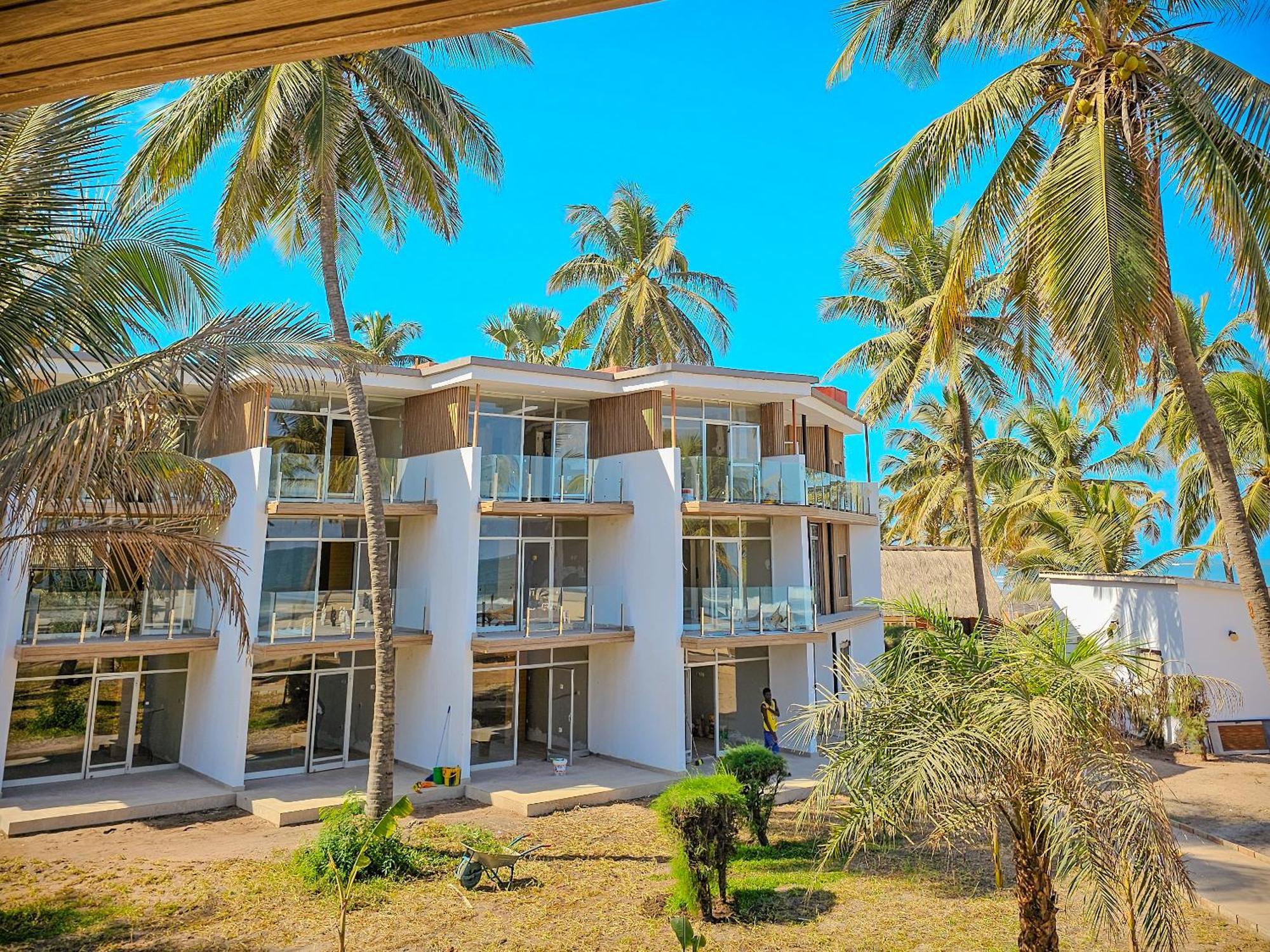 Kombo Beach Resort Serrekunda Dış mekan fotoğraf
