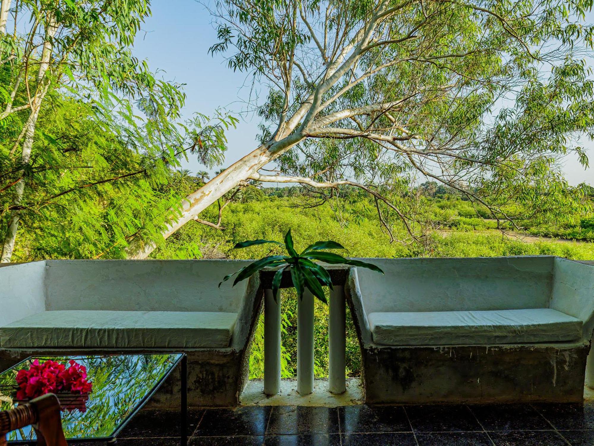 Kombo Beach Resort Serrekunda Dış mekan fotoğraf