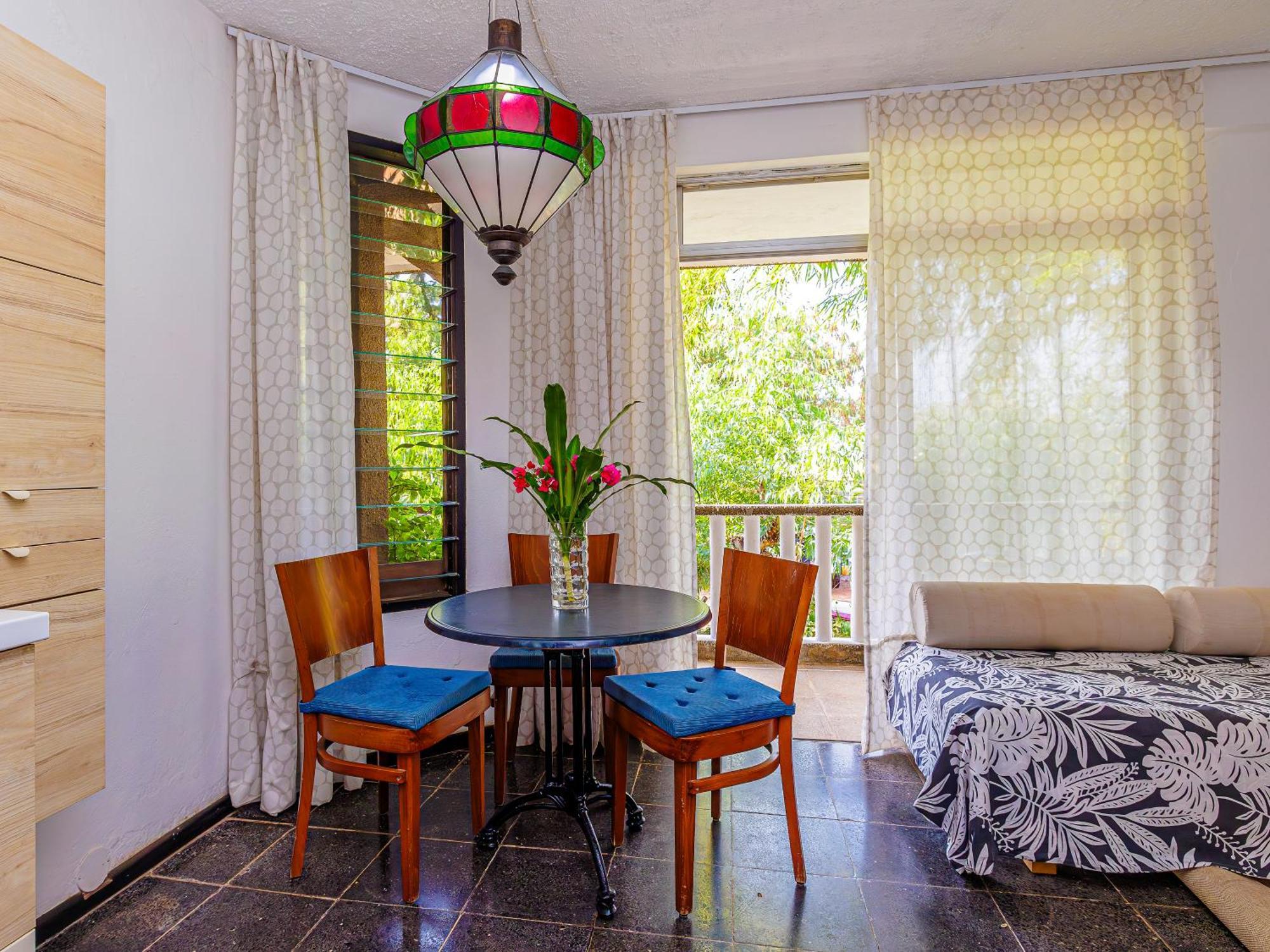 Kombo Beach Resort Serrekunda Dış mekan fotoğraf